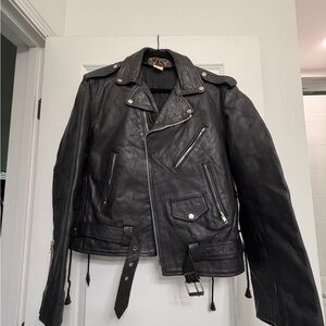 Vintage Classic Black Leather Biker Jacket